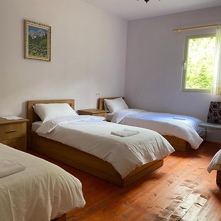 Vita Guesthouse Bajram Curri Eksteriør bilde
